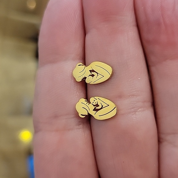 Mother & Baby Stud Earrings - Picture 1 of 5